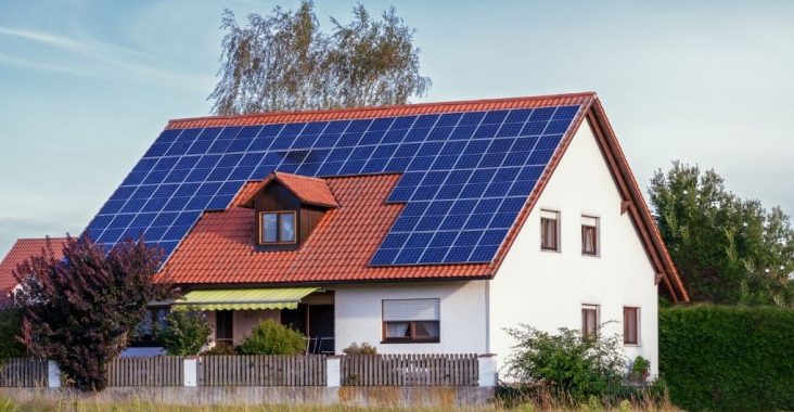 instalarea panourilor fotovoltaice